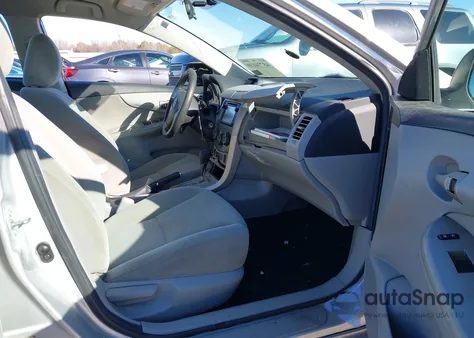 2013 Toyota Corolla Le z USA, uszkodzony, nr VIN 5YFBU4EE4DP170267